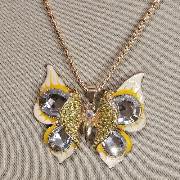 no name Jewelry - NWT YELLOW n RHINESTONE BUTTERFLY STATEMENT NECKLACE